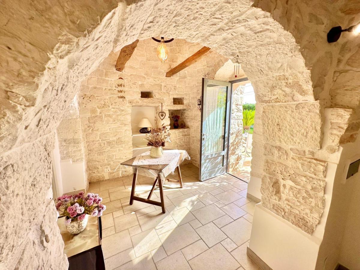 Trullo Il Carrubo Villa Alberobello Dış mekan fotoğraf