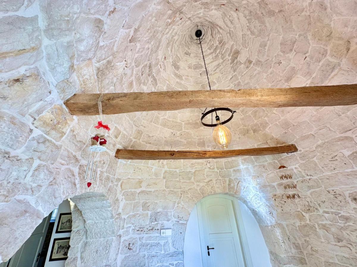 Trullo Il Carrubo Villa Alberobello Dış mekan fotoğraf